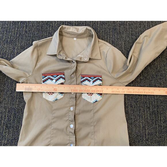 Full Collar Button Down w/Pocket & Aztec Deco Sleeves, Women's medium western - Picture 3 of 5